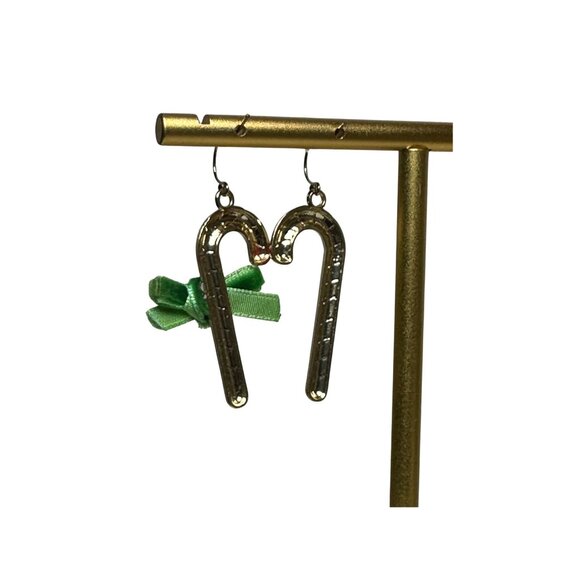 Candy Cane Dangle Earrings With Green Bow Christmas Holiday Jewelry - Picture 3 of 5